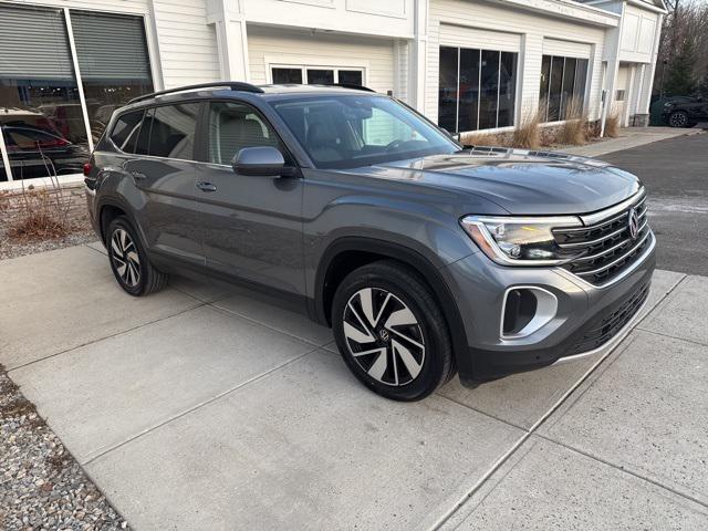 used 2024 Volkswagen Atlas car, priced at $31,499