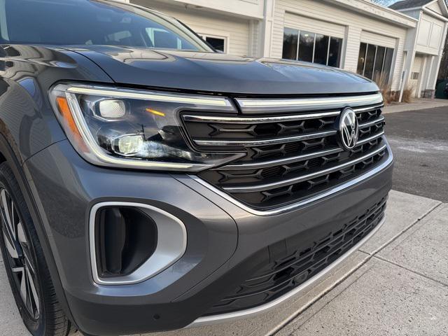 used 2024 Volkswagen Atlas car, priced at $31,499