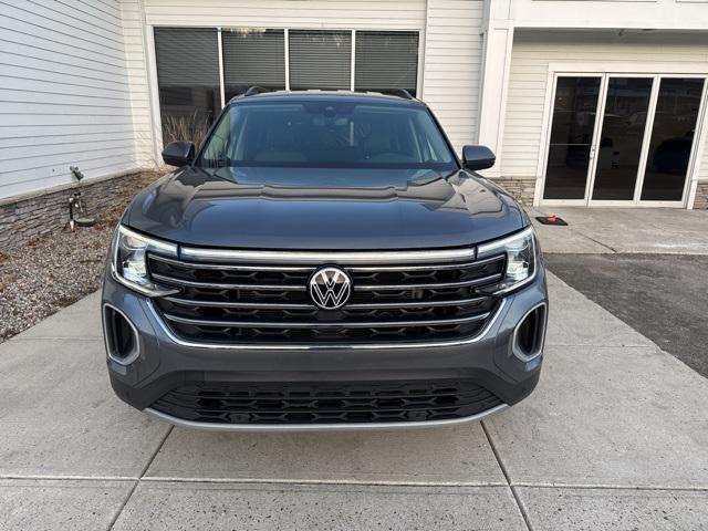 used 2024 Volkswagen Atlas car, priced at $31,499