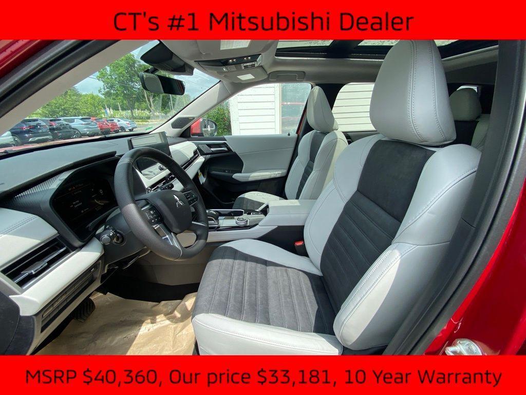 new 2025 Mitsubishi Outlander car, priced at $33,181