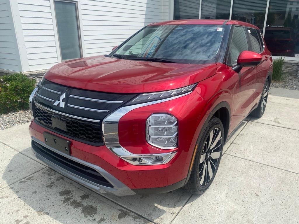new 2025 Mitsubishi Outlander car, priced at $34,328