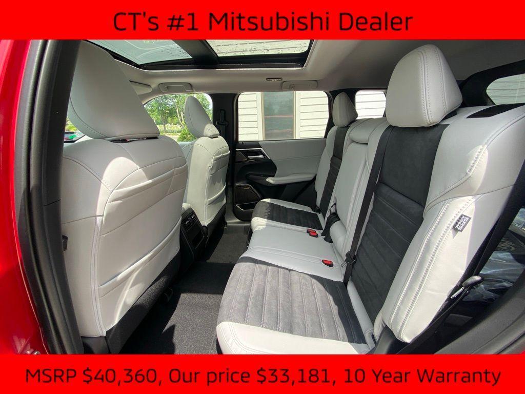 new 2025 Mitsubishi Outlander car, priced at $33,181