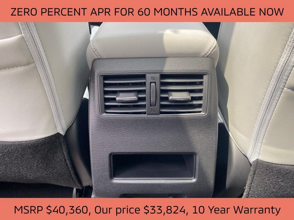 new 2025 Mitsubishi Outlander car, priced at $33,824