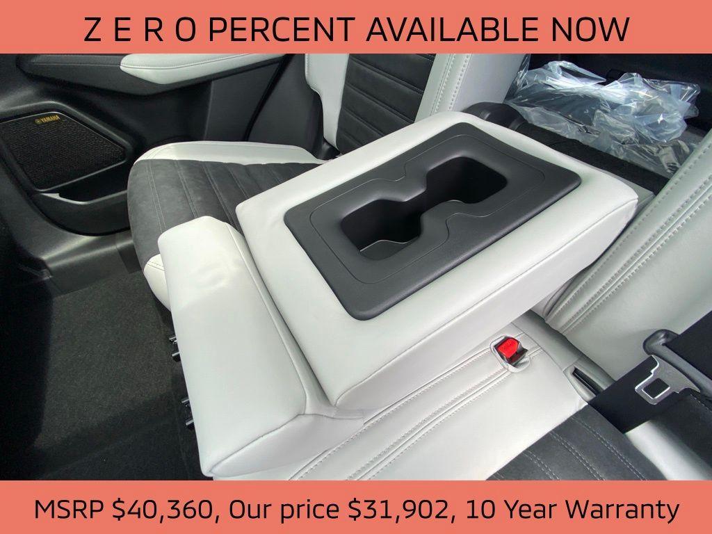 new 2025 Mitsubishi Outlander car, priced at $31,902