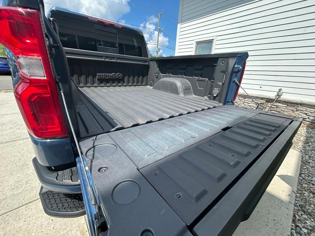 used 2024 Chevrolet Silverado 1500 car, priced at $54,989