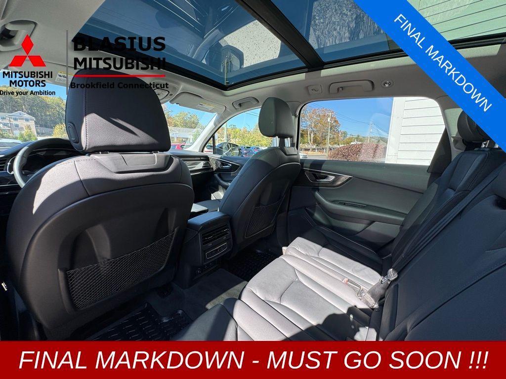 used 2022 Audi Q7 car, priced at $29,491