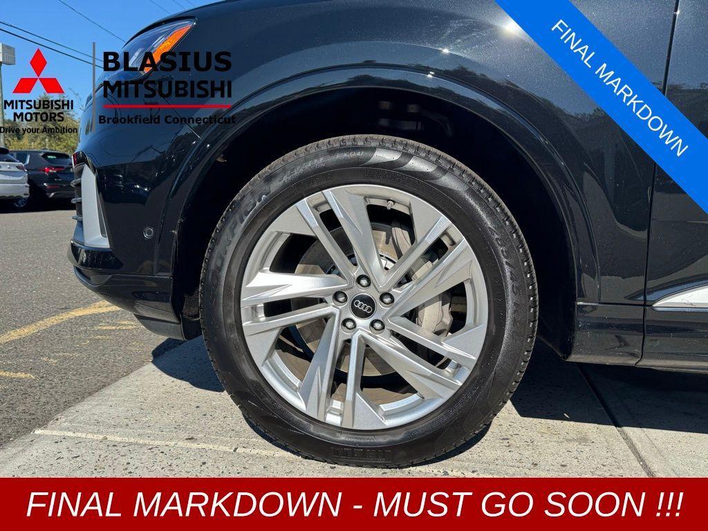 used 2022 Audi Q7 car, priced at $29,491