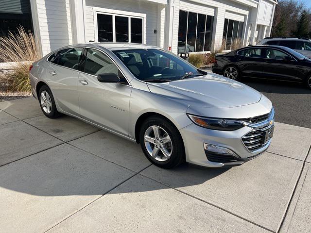 used 2021 Chevrolet Malibu car, priced at $14,989