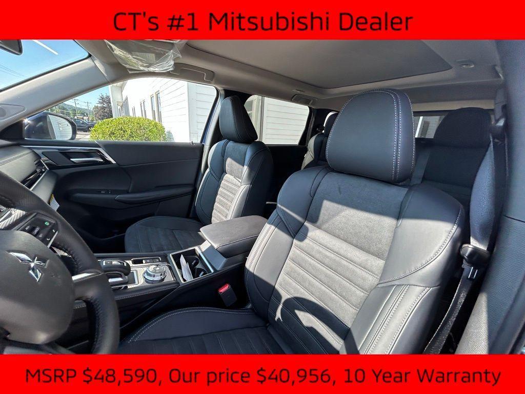 new 2025 Mitsubishi Outlander PHEV car, priced at $40,956