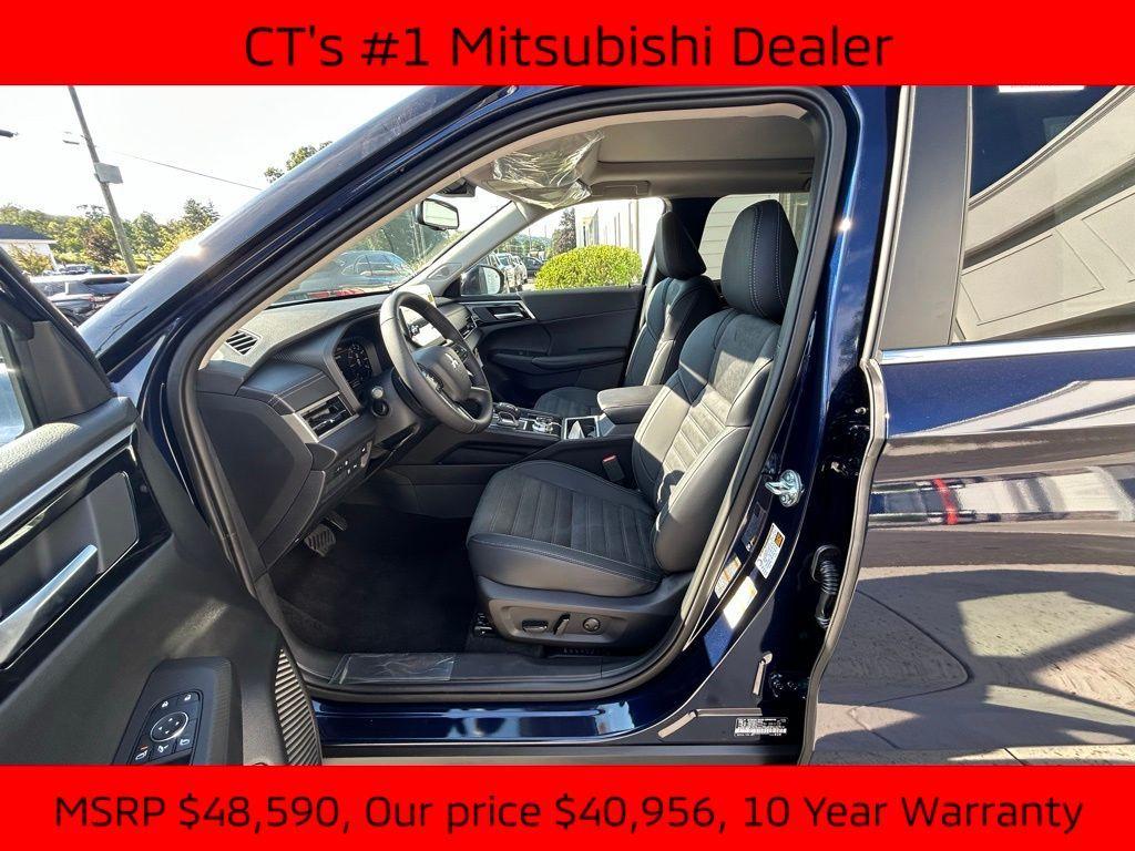 new 2025 Mitsubishi Outlander PHEV car, priced at $40,956