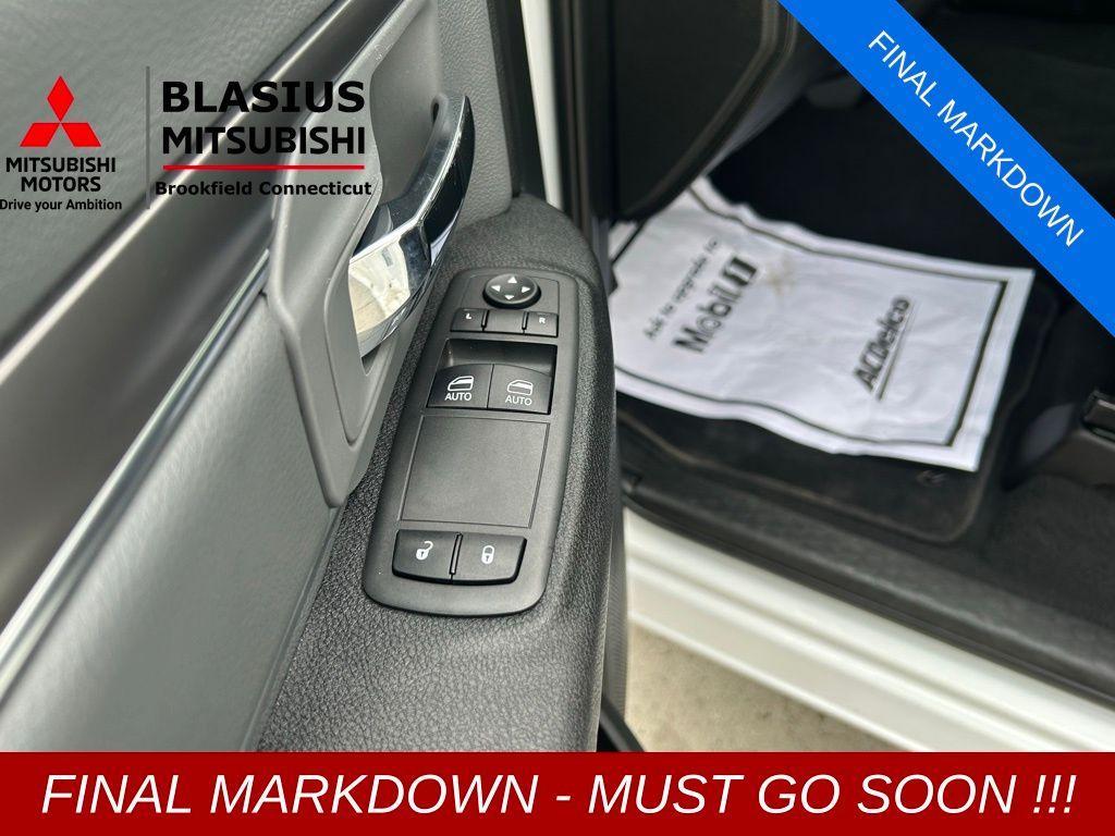 used 2022 Ram 1500 Classic car, priced at $24,989