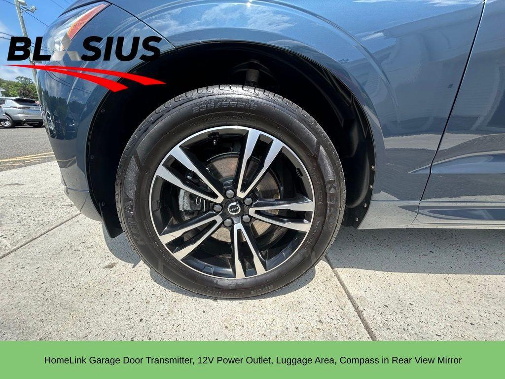 used 2021 Volvo XC60 car, priced at $25,989