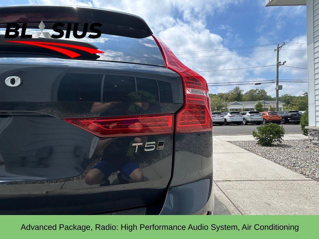 used 2021 Volvo XC60 car, priced at $25,989