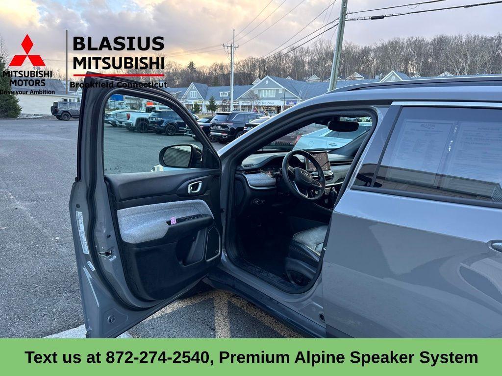 used 2023 Jeep Compass car, priced at $19,489