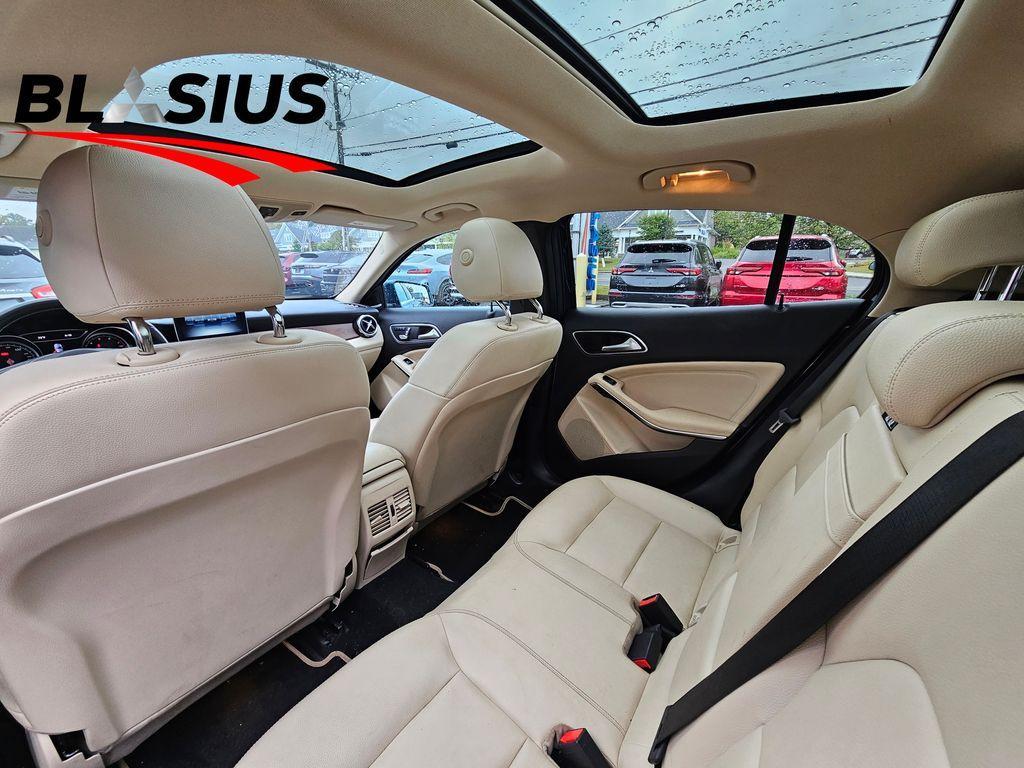 used 2020 Mercedes-Benz GLA 250 car, priced at $20,500