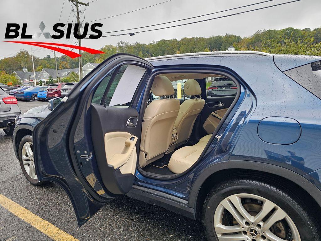 used 2020 Mercedes-Benz GLA 250 car, priced at $20,500