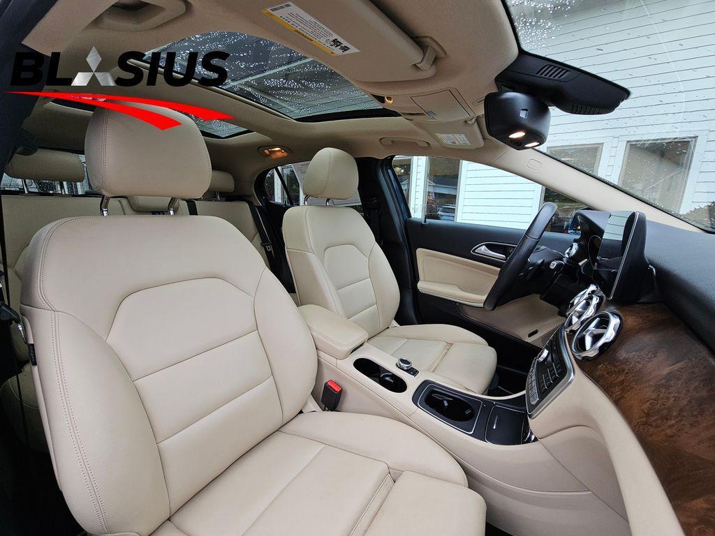 used 2020 Mercedes-Benz GLA 250 car, priced at $20,500