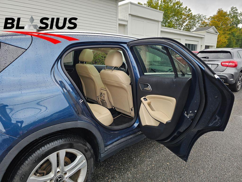 used 2020 Mercedes-Benz GLA 250 car, priced at $20,500