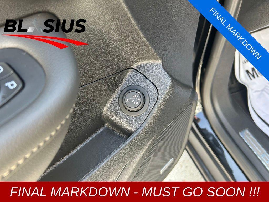 used 2023 GMC Terrain car, priced at $28,994