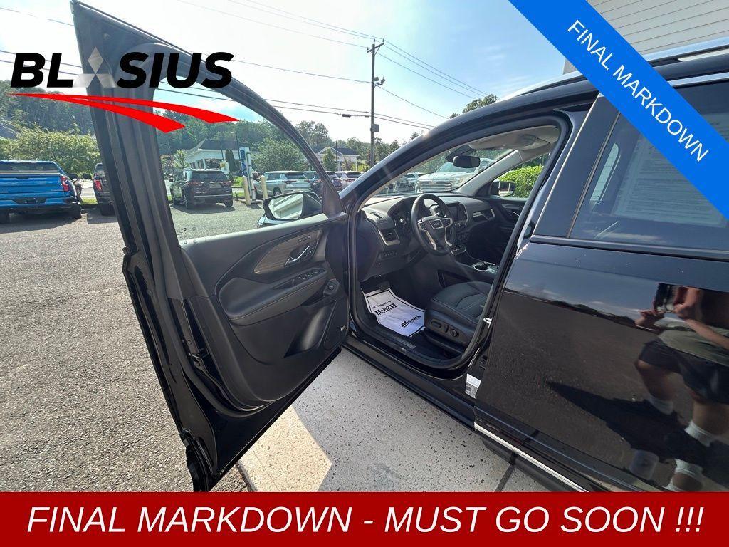 used 2023 GMC Terrain car, priced at $28,994