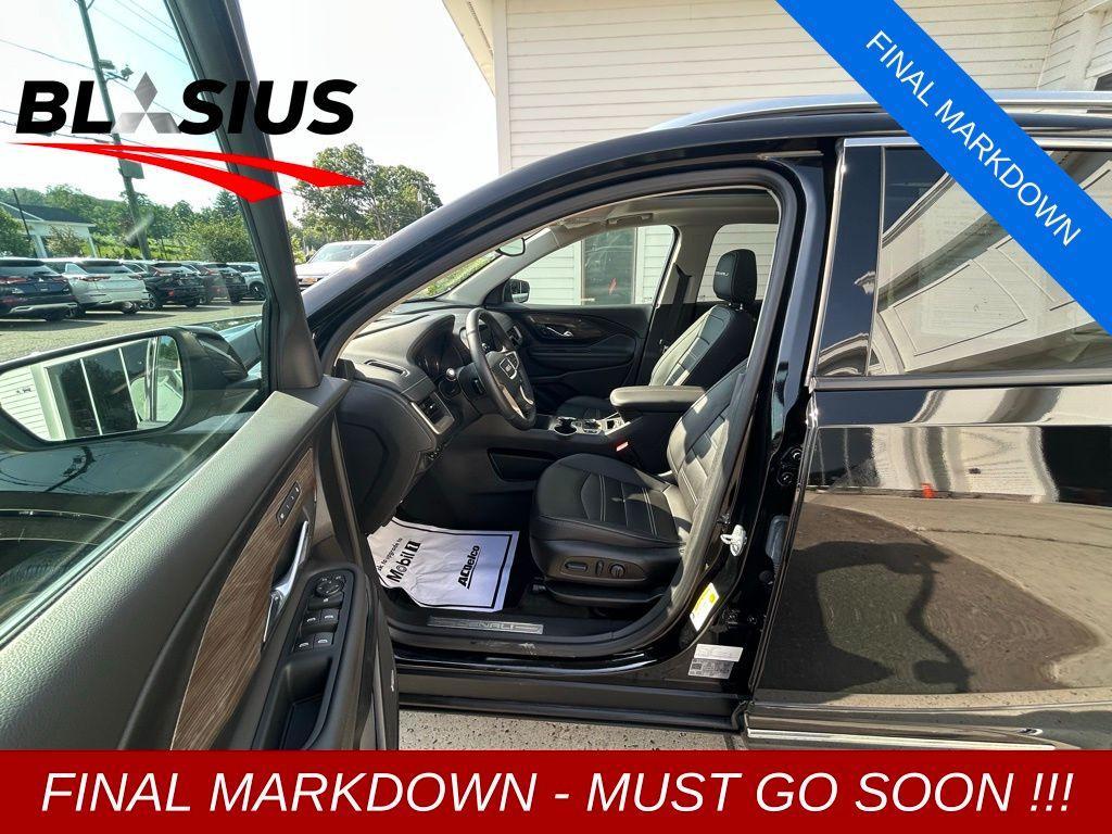 used 2023 GMC Terrain car, priced at $28,994