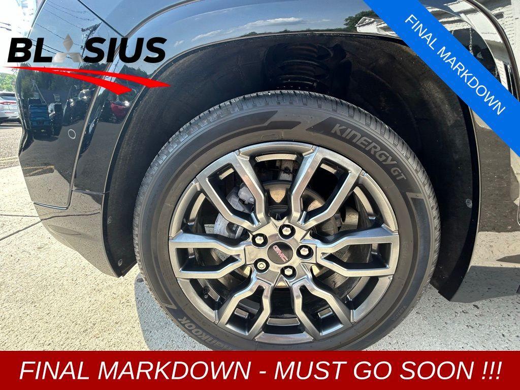 used 2023 GMC Terrain car, priced at $28,994