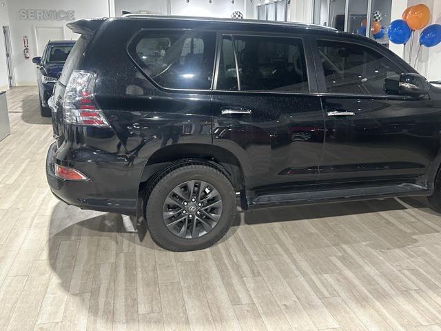 used 2022 Lexus GX 460 car, priced at $47,777