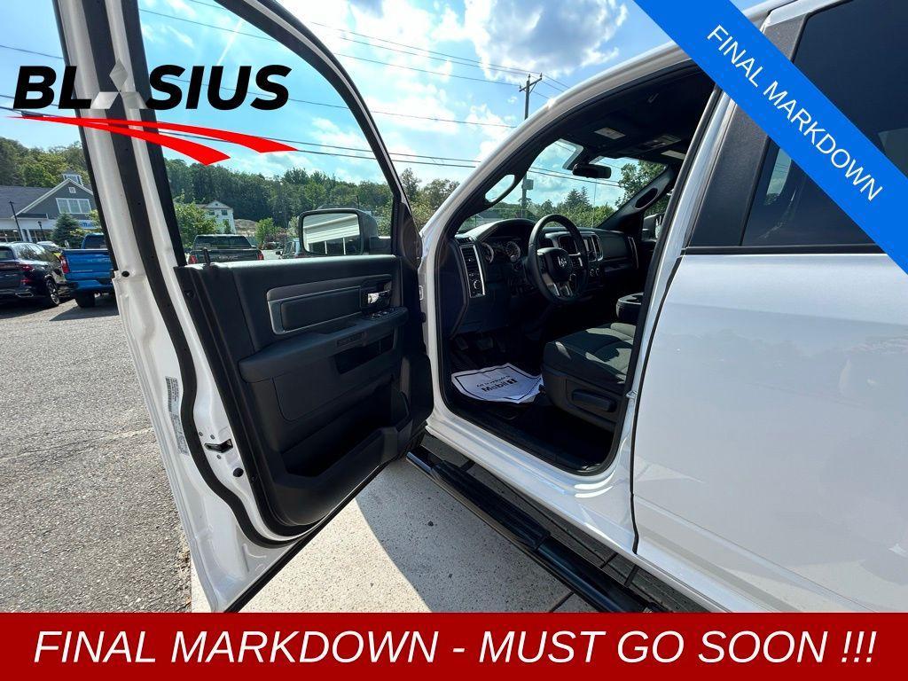 used 2022 Ram 1500 Classic car, priced at $28,477