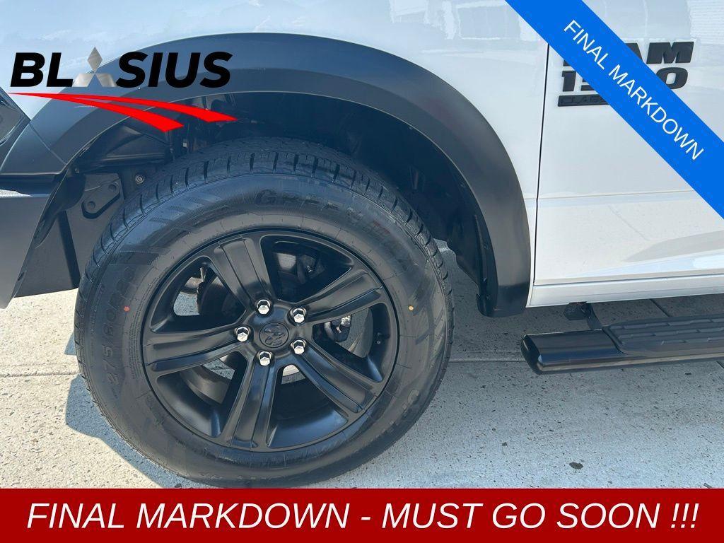 used 2022 Ram 1500 Classic car, priced at $28,477