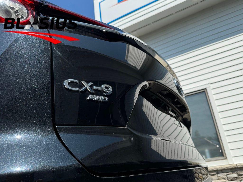 used 2022 Mazda CX-9 car, priced at $23,204