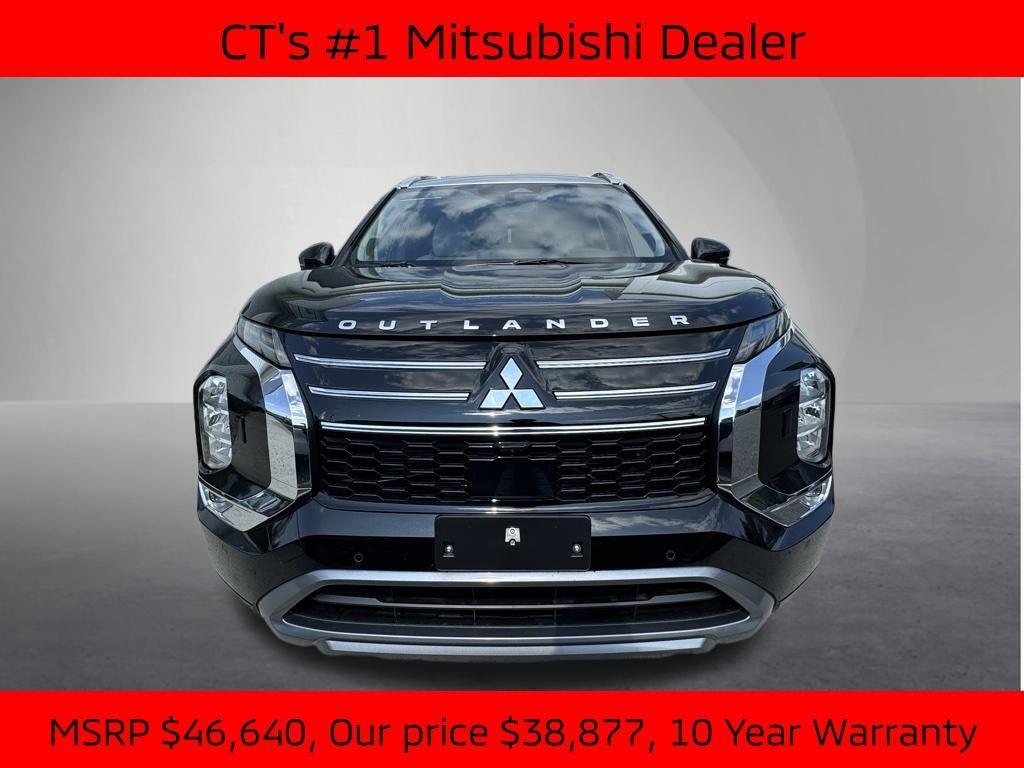 new 2025 Mitsubishi Outlander car, priced at $38,877