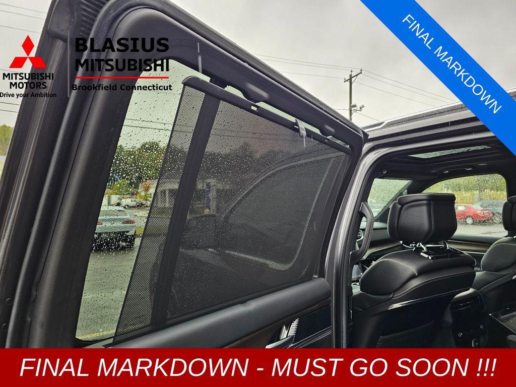 used 2022 Jeep Grand Wagoneer car, priced at $49,989