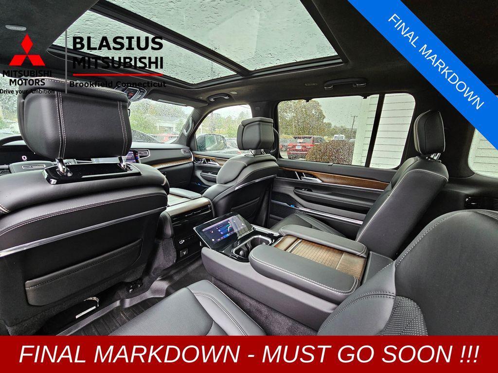 used 2022 Jeep Grand Wagoneer car, priced at $49,989