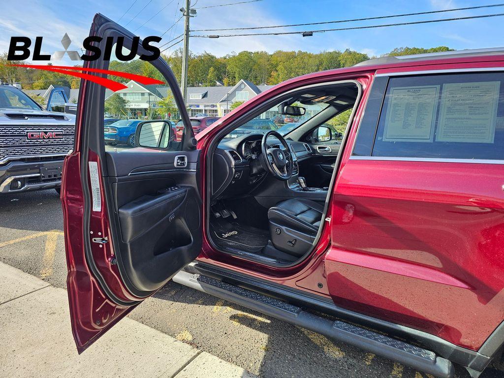used 2020 Jeep Grand Cherokee car, priced at $23,678