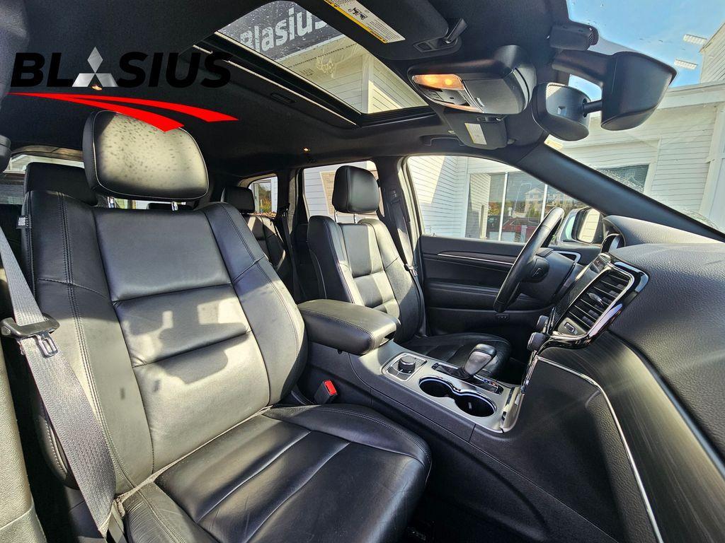 used 2020 Jeep Grand Cherokee car, priced at $23,678