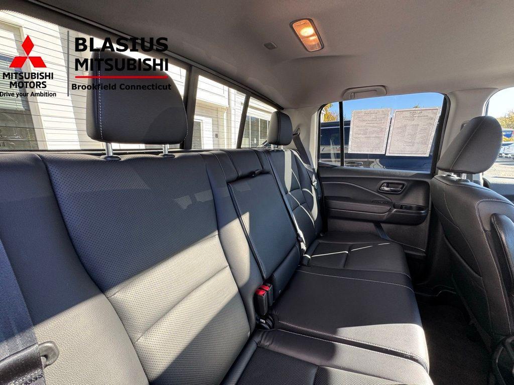 used 2023 Honda Ridgeline car, priced at $33,400