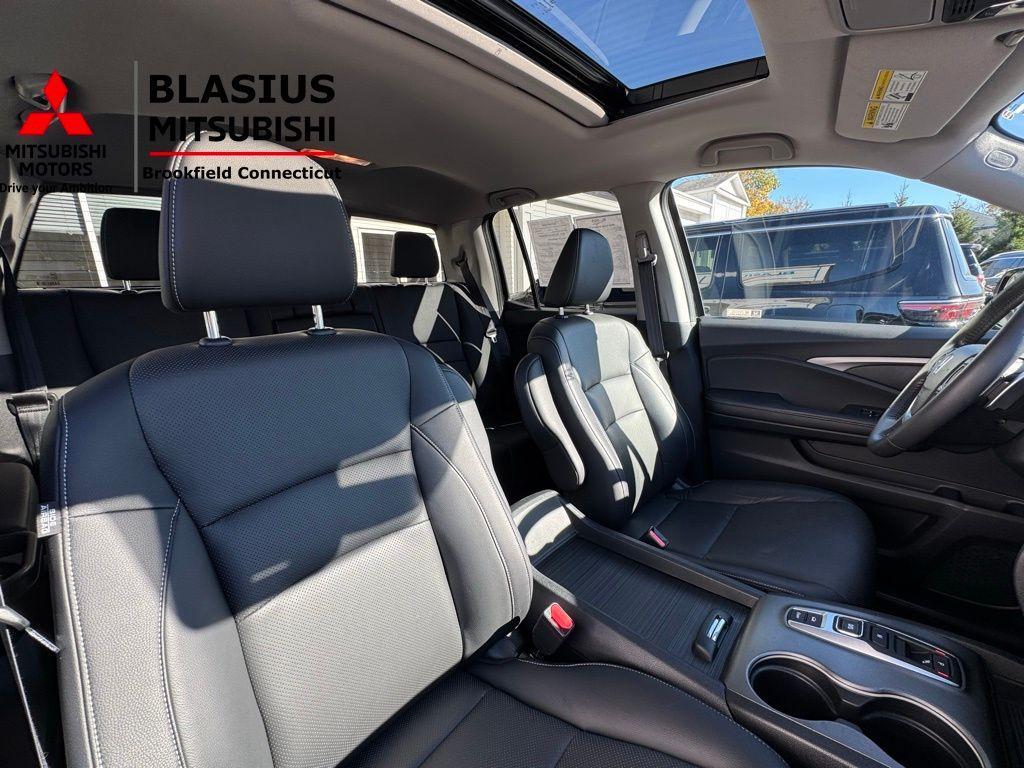 used 2023 Honda Ridgeline car, priced at $33,400