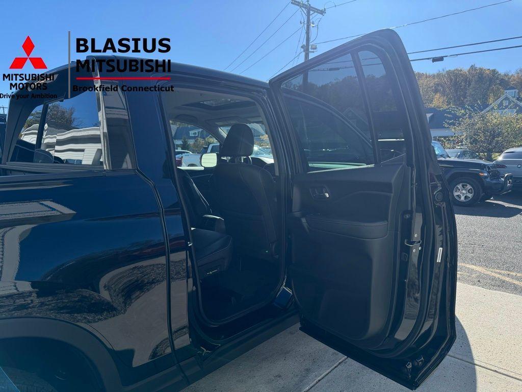 used 2023 Honda Ridgeline car, priced at $33,400