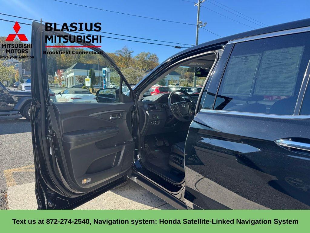 used 2023 Honda Ridgeline car, priced at $33,400