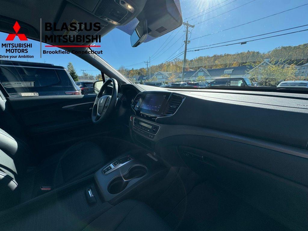 used 2023 Honda Ridgeline car, priced at $33,400