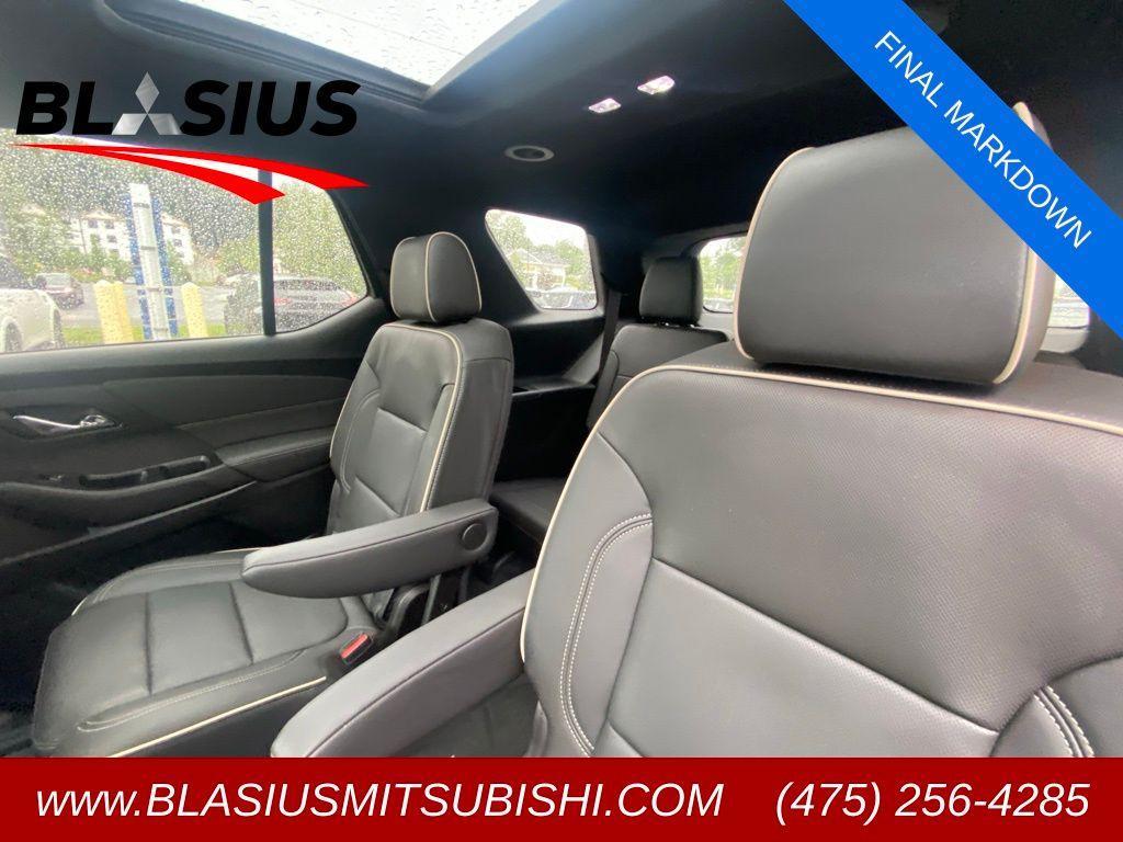 used 2022 Chevrolet Traverse car, priced at $29,225