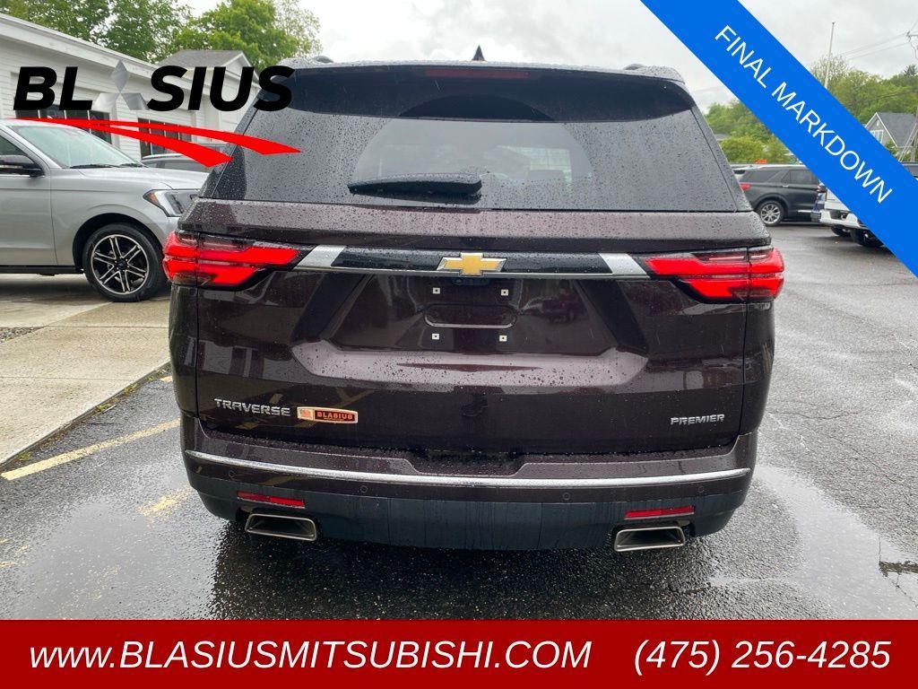 used 2022 Chevrolet Traverse car, priced at $29,225