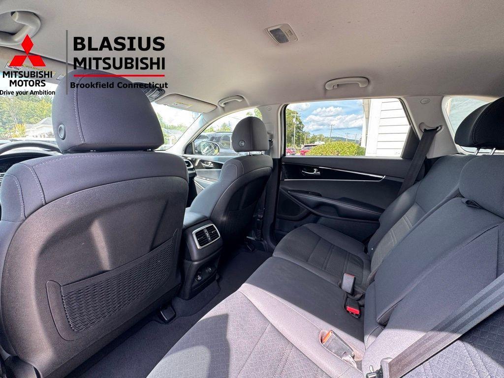 used 2019 Kia Sorento car, priced at $9,995