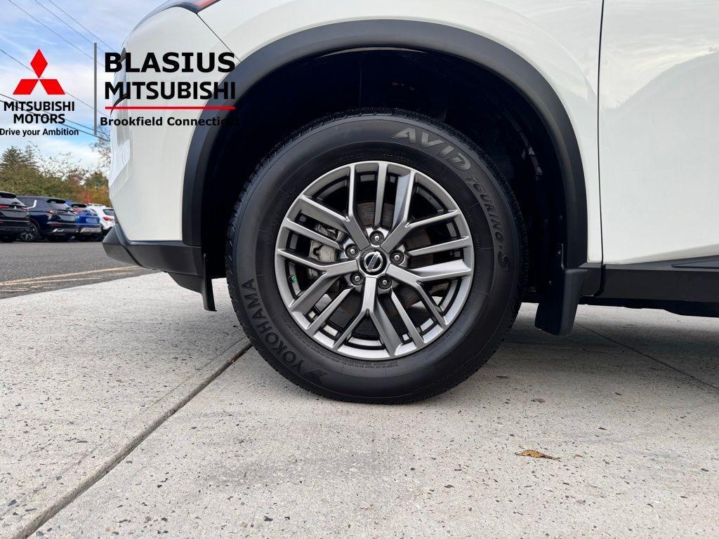 used 2021 Nissan Rogue car, priced at $17,394