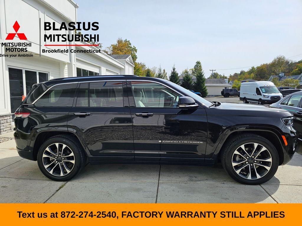 used 2022 Jeep Grand Cherokee car, priced at $39,989