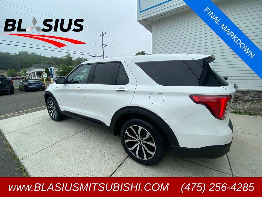 used 2022 Ford Explorer car, priced at $31,287