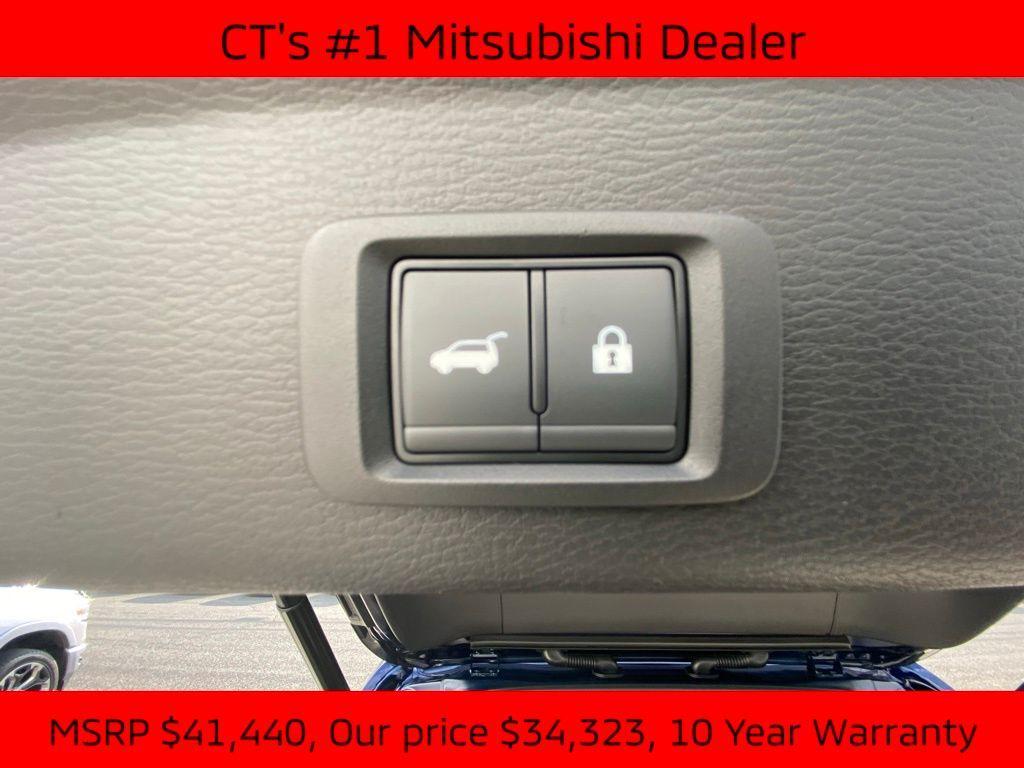 new 2025 Mitsubishi Outlander car, priced at $34,323