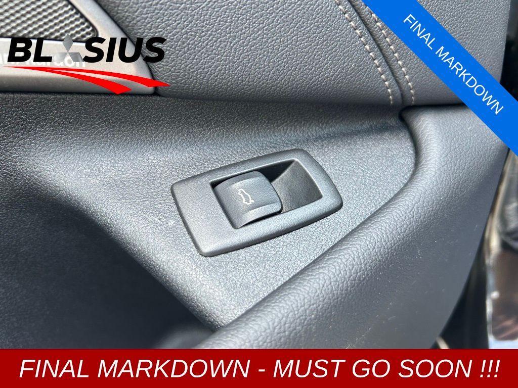 used 2022 BMW 540 car, priced at $37,222