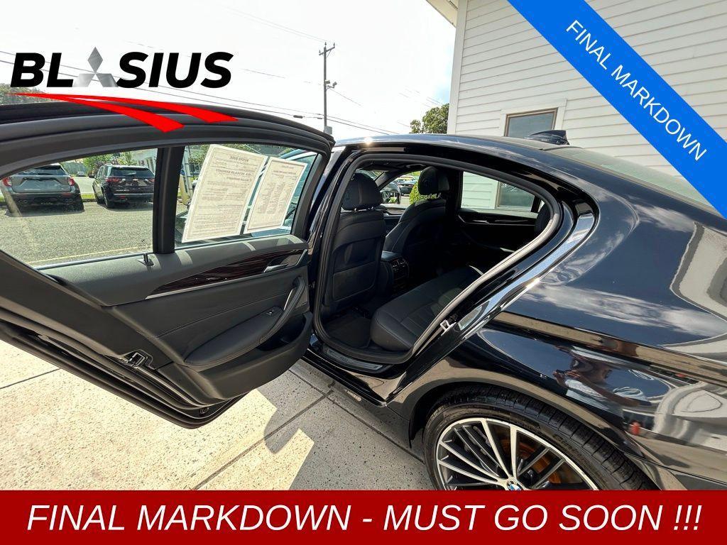 used 2022 BMW 540 car, priced at $37,222