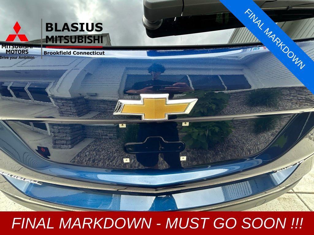 used 2022 Chevrolet Equinox car, priced at $18,499